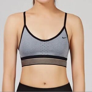 Nike Indy dri fit light support gray & black workout gym yoga sport bra sz M